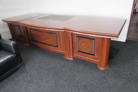 PSACÍ STŮL VELKÝ 518 x 119cm